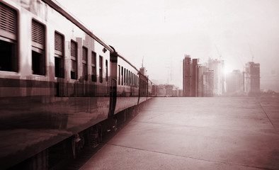 Obraz premium Subway tram approaches platform or train station , Transportation travel concept