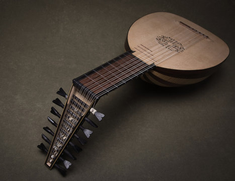 Lute of the 16th century