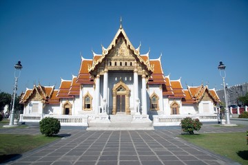 Fototapeta na wymiar Wat Benchamabophit, the Marble temple Bangkok.