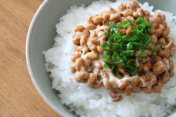 納豆　Natto(fermented soybeans)