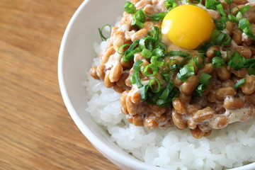 納豆　Natto(fermented soybeans)