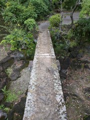 手すりのない石橋