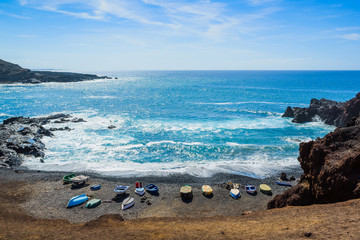 Fototapeta na wymiar Marvelous view of the gulf of El Golfo. Lanzarote. Canary Islands. Spain