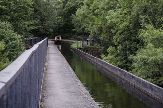 Llangollen Canal Pontcysyllte Aqueduct over the River Dee. Wales