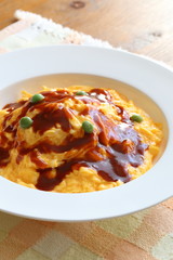 ふわとろオムライス　omelette with rice