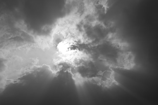 sunlight with clound