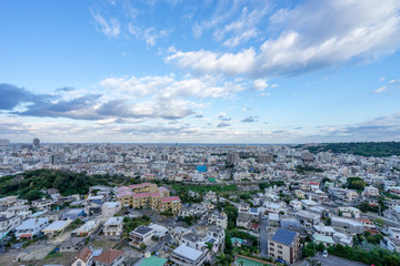 Fototapeta na wymiar 首里のホテルから見る那覇市街風景