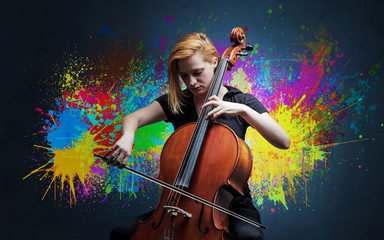 Composer with splotch and his cello © ra2 studio