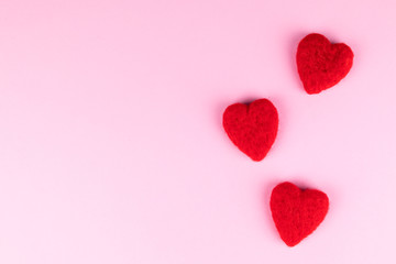 red hearts on rosa background