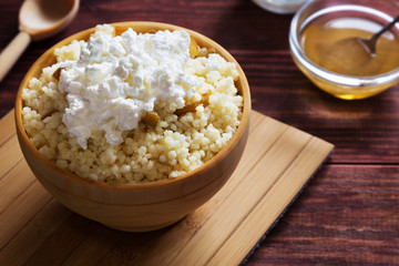 Millet porridge with cottage cheese and honey