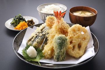 天ぷら定食