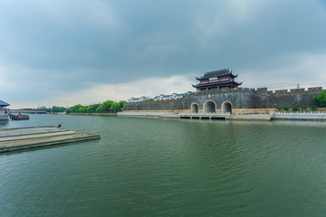 Fototapeta na wymiar Suzhou ancient city wall