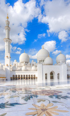 Sheikh Zayed Grand Mosque, Abu Dhabi, UAE.
