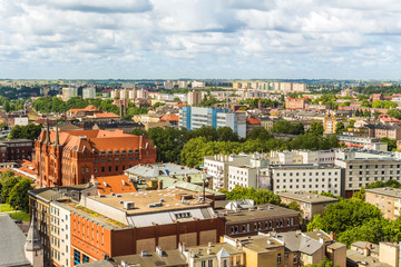Fototapeta na wymiar Szczecin - krajobraz miasta widziany z punktu widokowego na Bazylice.