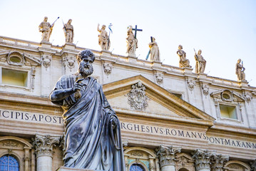 Obraz premium St Peter's Basilica in Vatican City, Italy