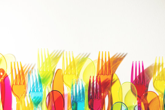 Multicoloured cutlery