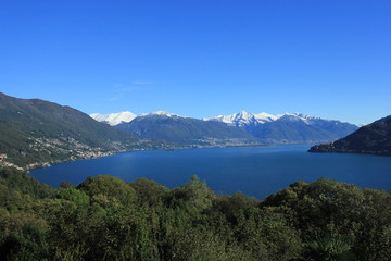 Fototapeta na wymiar Beautiful view from Cannobio to Locarno, Lago Maggiore