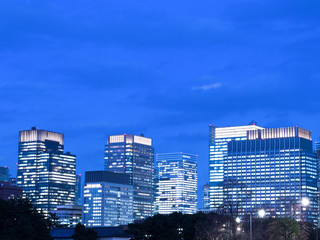 Obraz premium 丸の内の高層ビル