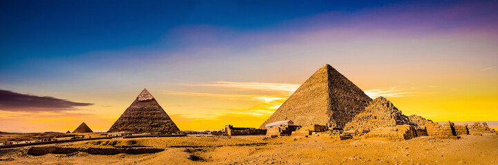 Great Pyramids of Giza, Egypt, at sunset © Günter Albers