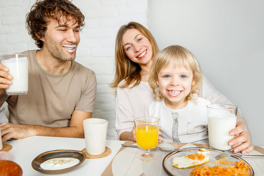 Family Breakfast Yoghurt 