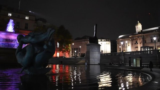 Trafalgar square Water Fountain