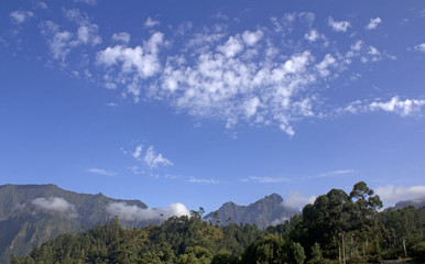 Cadeia montanhosa na Ilha da Madeira