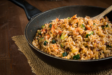 Risotto con zucchine e gamberi