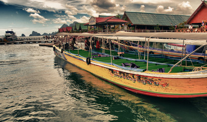 Fototapeta na wymiar Long Tail Boat, Thailand
