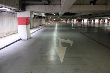 covered parking empty mall