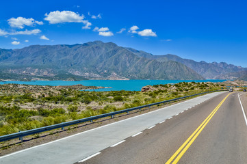 Embalse Potrerillos, Argentine