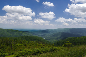 Fototapeta na wymiar View from Shenandoah Skyline Drive, Virginia