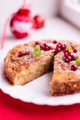 apple pie with berries