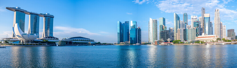skyline of singapore at the marina bay - obrazy, fototapety, plakaty