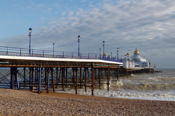 EASTBOURNE, EAST SUSSEX/UK - JANUARY 7 : View of Eastbourne Pier in East Sussex on January 7, 2018