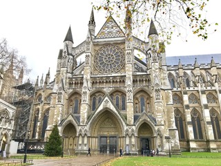 Fototapeta na wymiar Facade of the Collegiate Church of St Peter at Westminster Abbey, place of coronation of the English monarchy