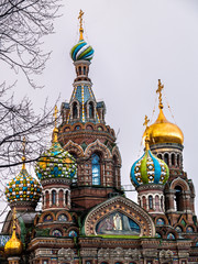 Fototapeta na wymiar Domes of the Orthodox Church of the Savior on Blood in St. Petersburg