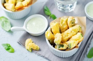Baked Zucchini Fries with Pesto Greek yogurt sauce
