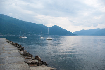Boote auf Lago Maggiore