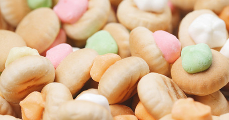 Spinning of Iced gem biscuit, Hong Kong style cookies