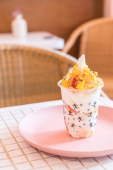 yoghurt ice cream in cup