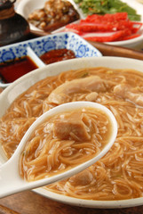 Taiwan famous food - pork intestine thin noodles