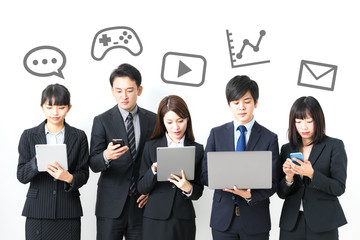 モバイルアプリ