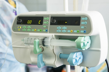 intravenous anesthetic transfusion in operating-room