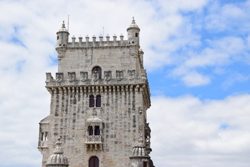 Fototapeta na wymiar Torre de Belem in Lissabon