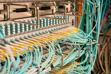Fiber optic light waveguide on a switch in the Data Center