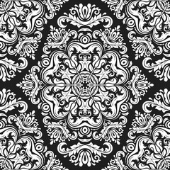Classic seamless vector pattern. Damask orient ornament. Classic vintage black and white background