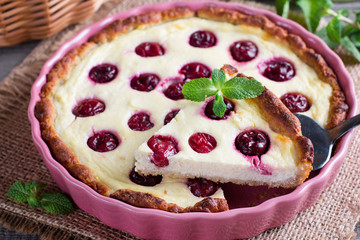 Delicious cherry pie