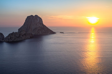 Naklejka na ściany i meble Sunset on Es Vedra, Ibiza