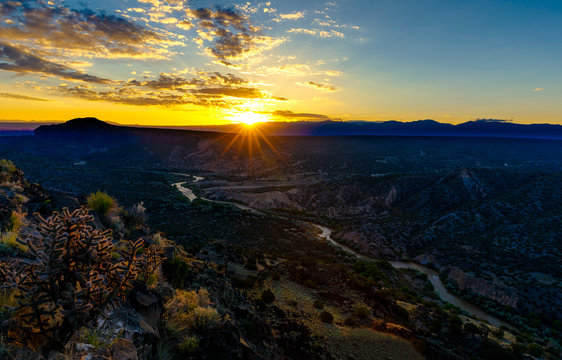 Colorful sunrise over Rio Grande in Los Alamos, New Mexico