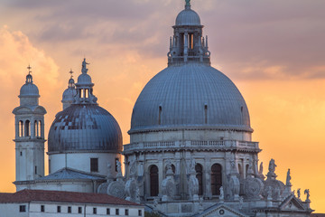 Obraz premium Basilica Santa Maria della salute and sunset sky, Venice